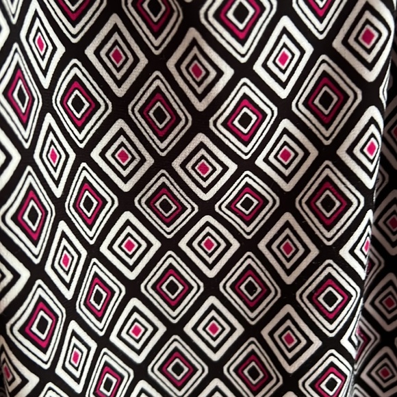 WHBM sleeveless tank. Black, white, hot pink with black lace at neckline - Picture 3 of 6